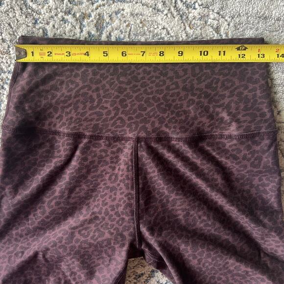 Beyond Yoga SoftMark Leopard Print High-Waisted Midi Leggings Large - Picture 10 of 12
